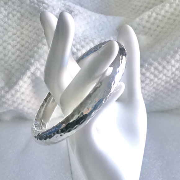SILPADA Sterling Silver Hammered Oval Bangle Bracelet B31117 - Picture 8 of 17